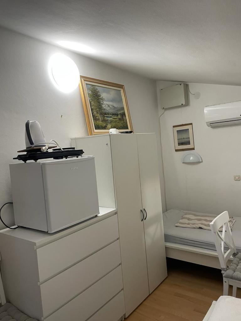 Guest House Accommodation Rupine بريمونتيرا المظهر الخارجي الصورة