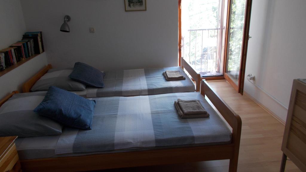 Guest House Accommodation Rupine بريمونتيرا المظهر الخارجي الصورة