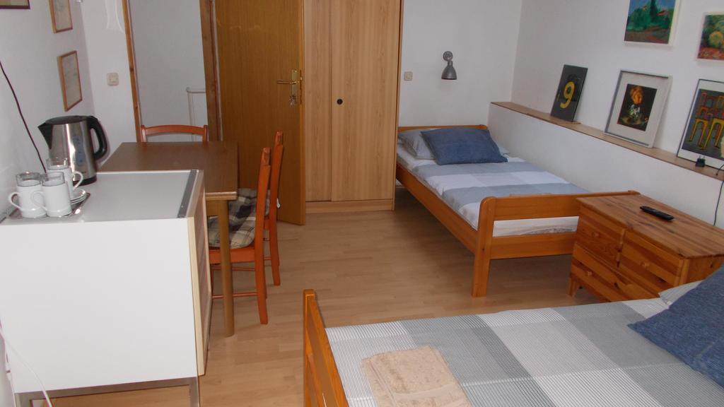 Guest House Accommodation Rupine بريمونتيرا المظهر الخارجي الصورة