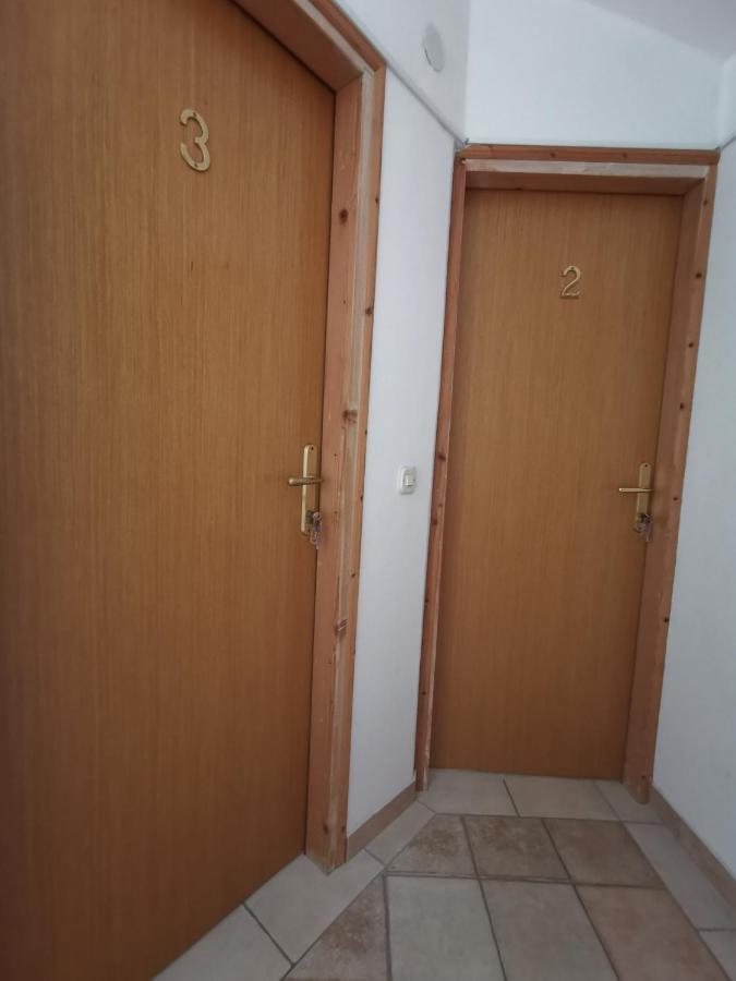 Guest House Accommodation Rupine بريمونتيرا المظهر الخارجي الصورة