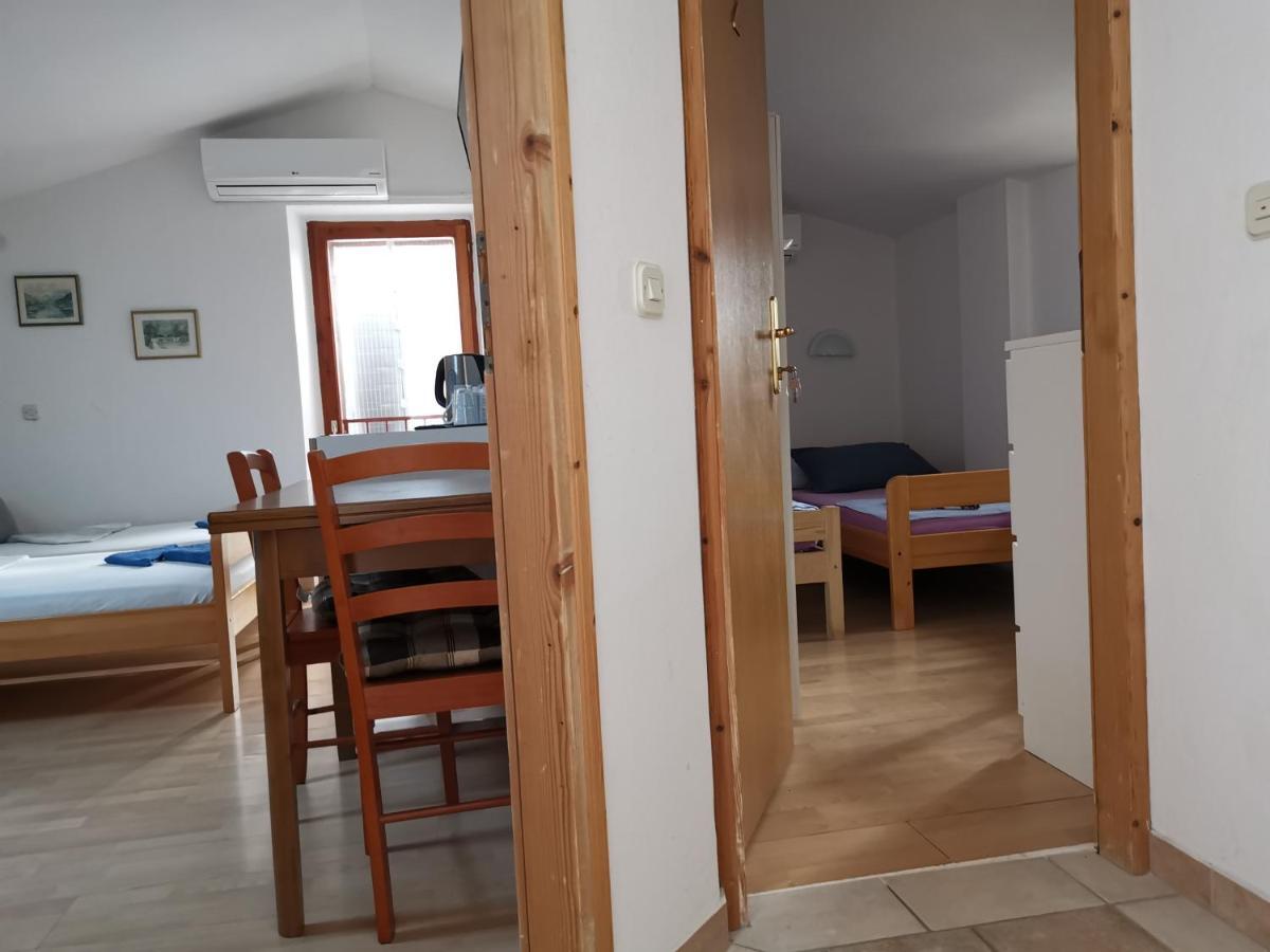 Guest House Accommodation Rupine بريمونتيرا المظهر الخارجي الصورة